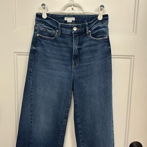 Good American wide leg jeans size 27. Excellent used condition.